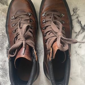Men’s Frye lace up boots